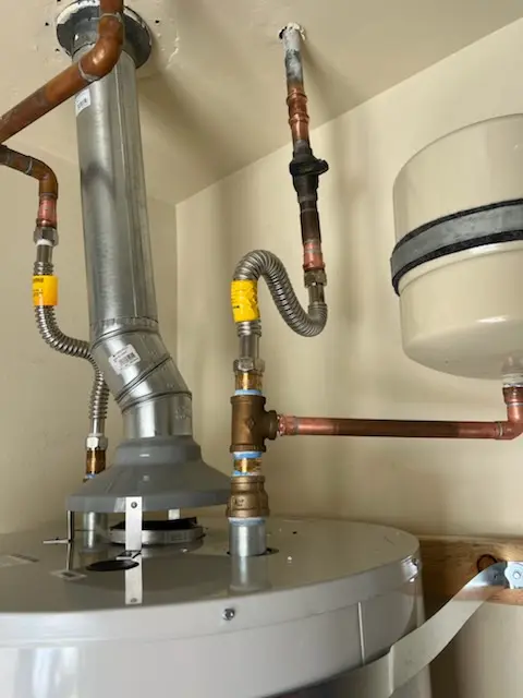 Water heater installation and plumbing repair in Kansas City